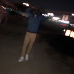 Meet your Posher, Cameron